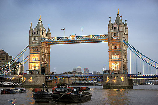 英格兰,伦敦,塔桥,黄昏