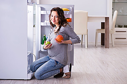 孕妇,靠近,电冰箱,觅食
