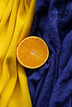 橙子,黄色背景,紫色,明亮