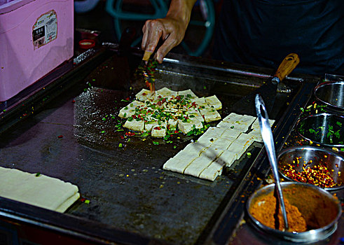 云南昆明煎豆腐