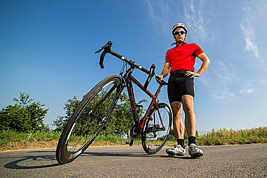 骑车,44岁,站立,靠近,自行车赛,巴登符腾堡,德国,欧洲
