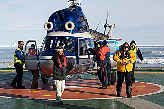 南极,威德尔海,雪丘岛,乘客,俄罗斯,破冰船,到达,直升飞机