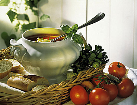 瓦罐,西红柿汤