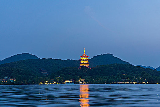 杭州西湖天际线图片