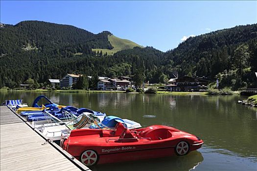 脚踏船,湖,山脉,阿尔卑斯山,上巴伐利亚,巴伐利亚,德国,欧洲