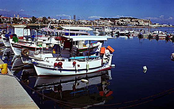 渔船,停泊,码头,克里特岛,城堡,城镇,背景,照片,大,景深