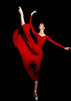 舞者,红裙