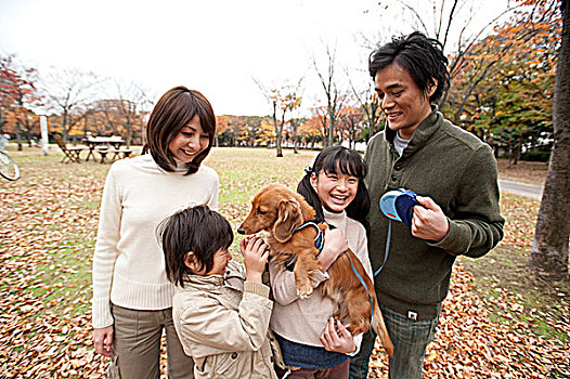 家庭,狗,公园