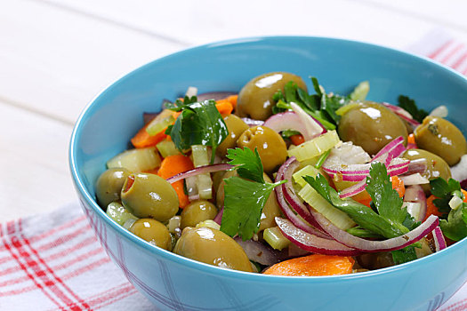 蔬菜沙拉,腌制,橄榄