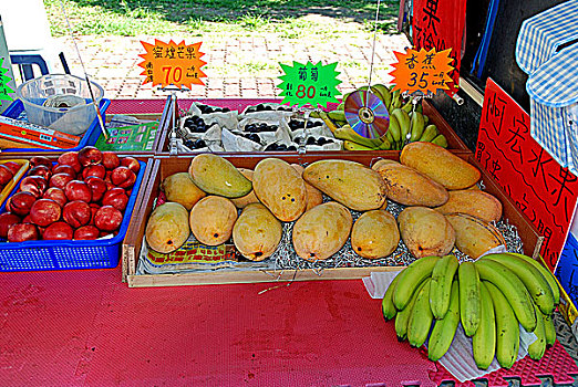 台湾各地盛产优质特色水果