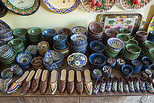 布哈拉的瓷器陶器