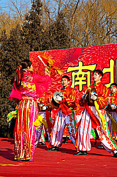 北京春节地坛锣鼓表演