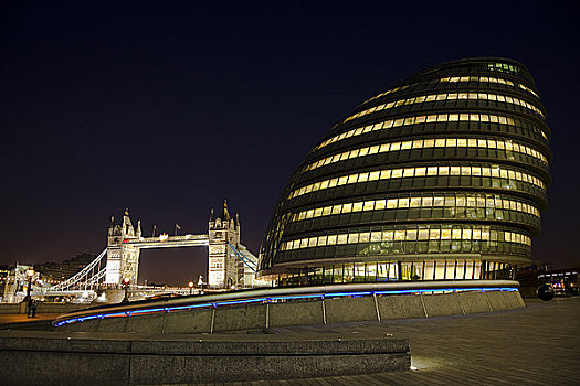 英格兰,伦敦,伦敦南岸,市政厅,夜晚,塔桥,远景