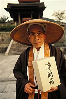 日本,京都,清水寺,僧侣,捐赠,无肖像权