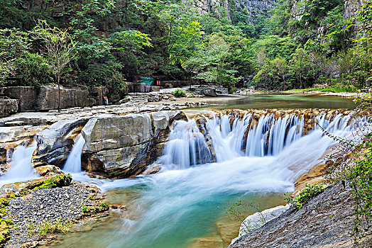 八泉峡水韵