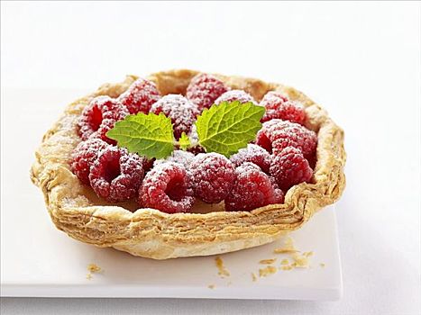 树莓馅饼,蓬松饼,容器,糖粉