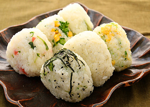 日式,米饭,黑色背景,大浅盘