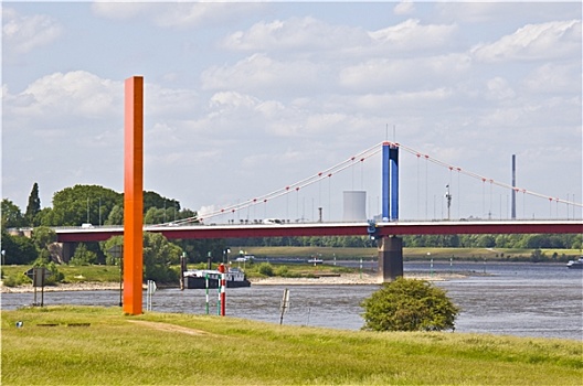 莱茵河,橙色