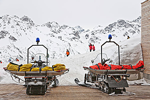 救助,雪橇,雪地车,山,服务,奥伯斯多夫,阿尔卑斯山,巴伐利亚,德国,欧洲