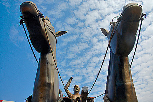 雕塑,正面,达卡,喜来登酒店,孟加拉,十二月,2007年