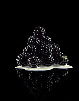 黑莓,香草沙司