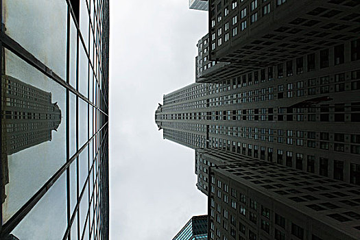 反射,摩天大楼,玻璃幕墙,建筑,相对,街道,仰视