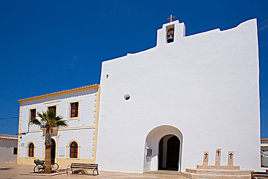 福门特拉岛,教堂,巴利阿里群岛