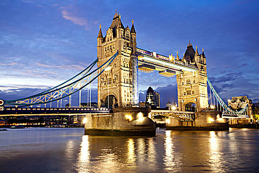 英格兰,伦敦,塔桥,夜晚