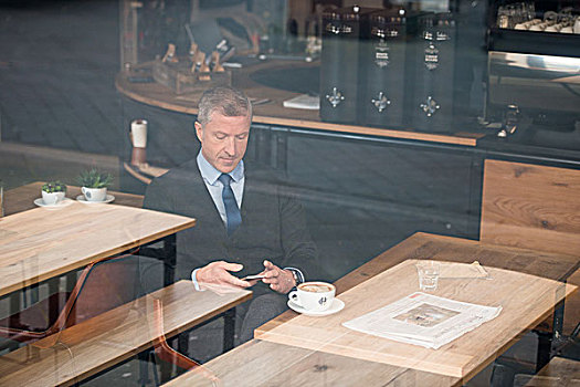 男人,咖啡,智能手机