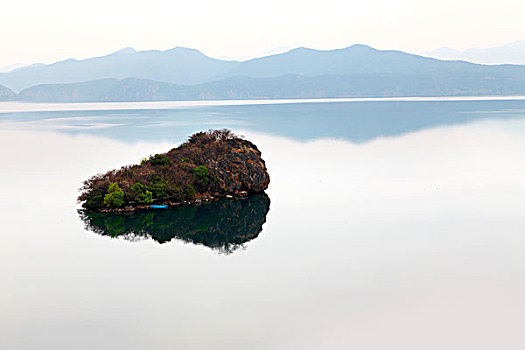 泸沽湖风光