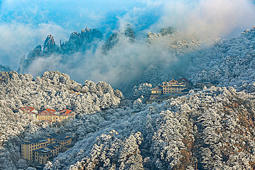 黄山雪凇无限美