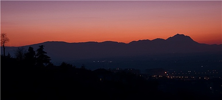 日落,大萨索山,山