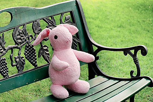 玩具,兔子,公园长椅