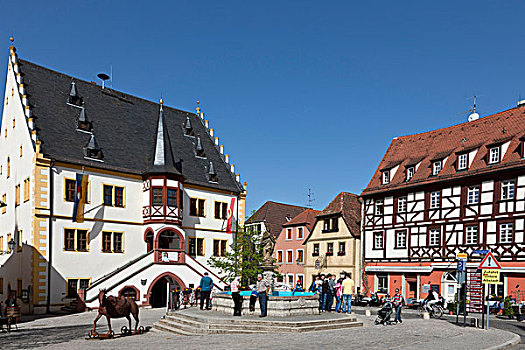 市场,喷泉,城镇,弗兰克尼亚,巴伐利亚,德国南部,德国,欧洲