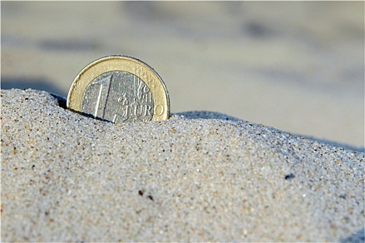 欧元硬币,沙子