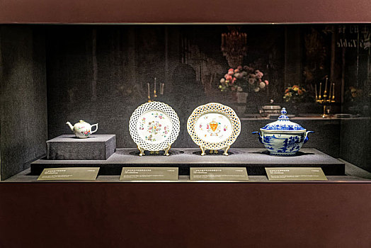 上海美术馆欧洲古典瓷器展览