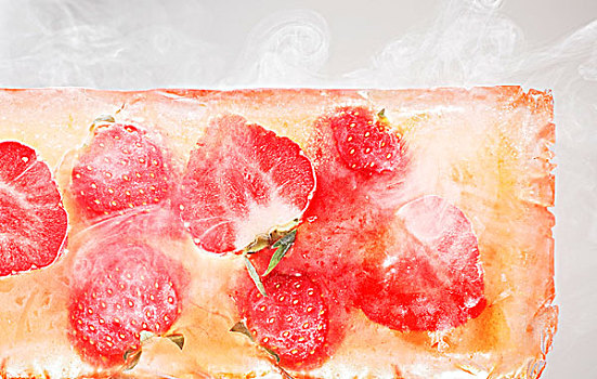 草莓,冰块