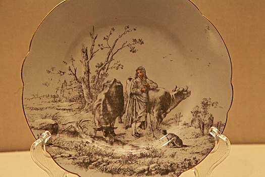 19世纪法国放牛图案碟