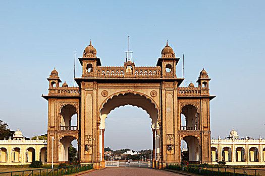 入口,大门,东大门,宫殿,迈索尔,印度南部,印度,南亚,亚洲