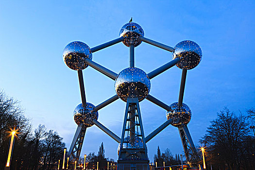原子塔,建筑,夜晚,布鲁塞尔,比利时