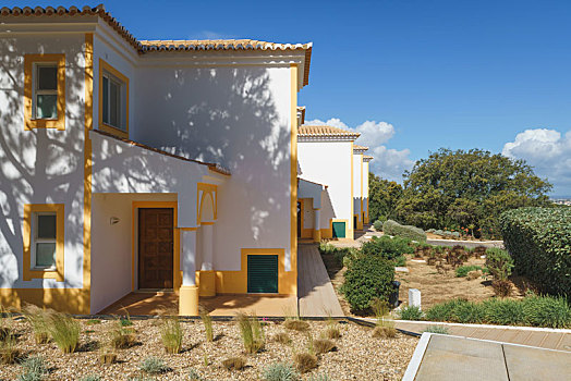 葡萄牙南部阿尔加维海岸线经典房屋住宅