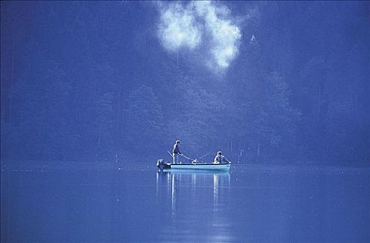男人,钓鱼,船,湖,薄雾,放松