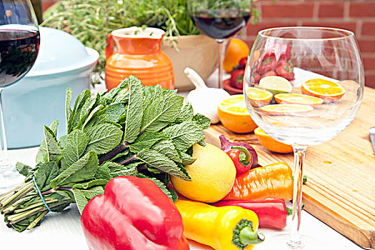 静物,花园桌,药草,水果,蔬菜,红酒