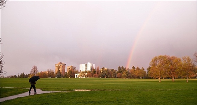 彩虹,上方,公园,雷暴,行人,伞