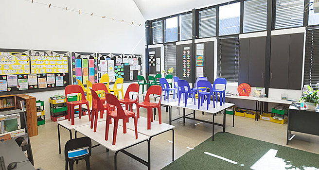 椅子,放置,桌上,空,教室