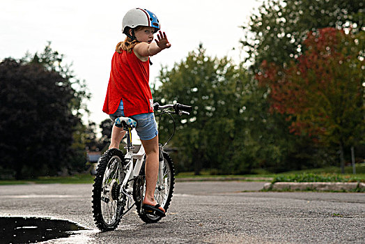女孩,自行车,停,中间,道路