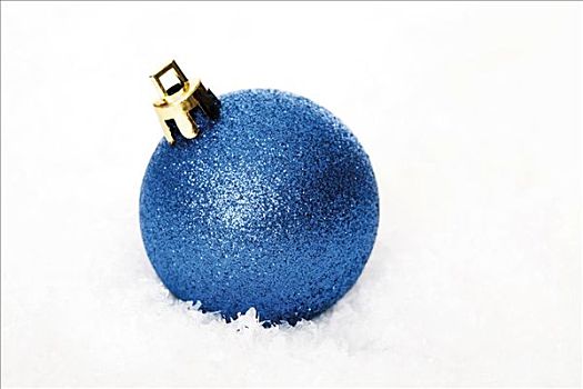 蓝色,圣诞树球,雪中