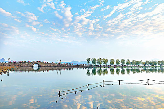 杭州西湖风光断桥