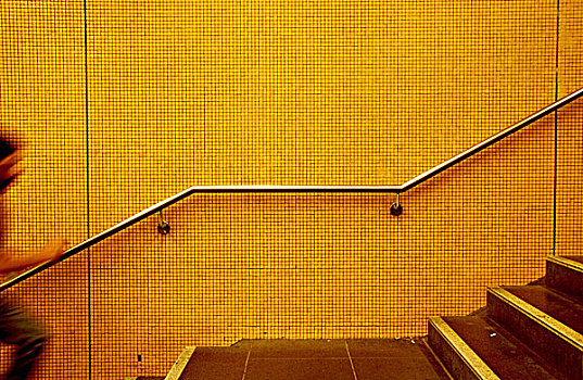 楼梯,黄色