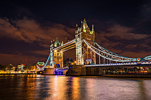 光亮,塔桥,夜晚,倒影,南华克,伦敦,英格兰,英国,欧洲